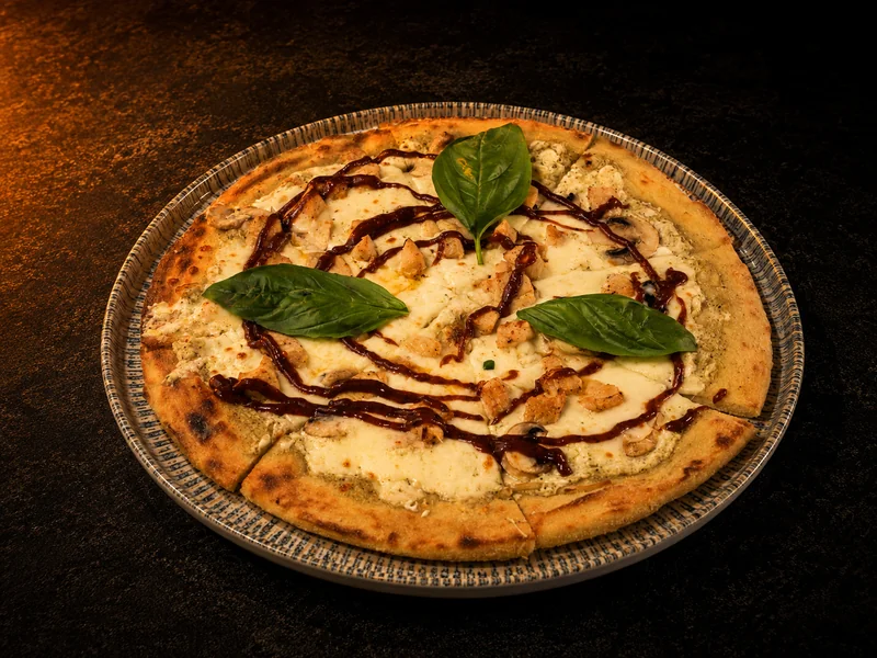 Tavuklu Pizza