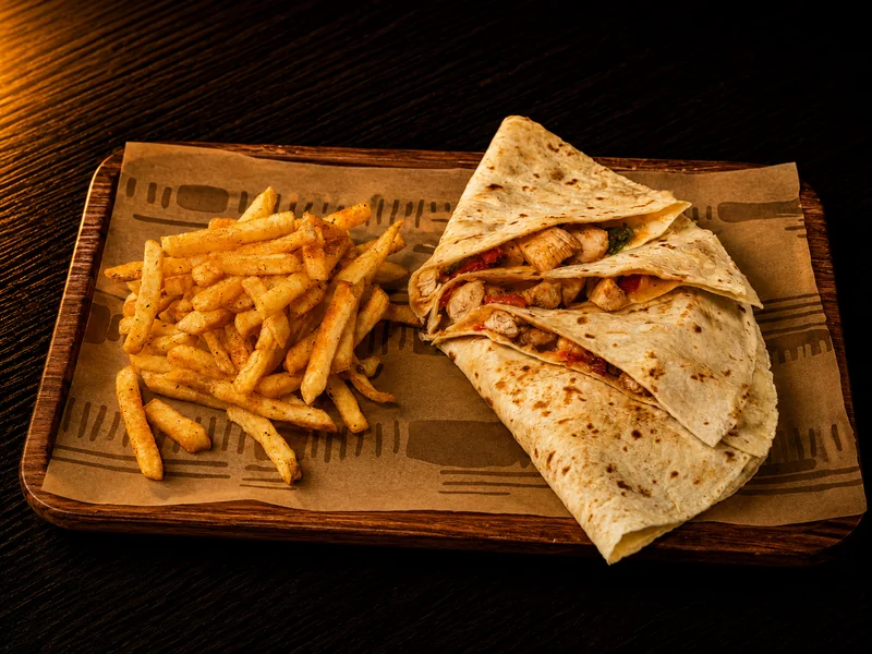 Tavuk Quesadilla
